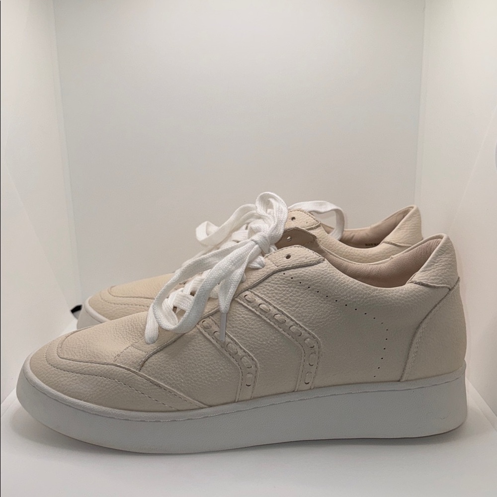 Oasis Society The 365 Stitch Platform Sneakers Ivory Vegan Leather Women’s 9 - Picture 3 of 14